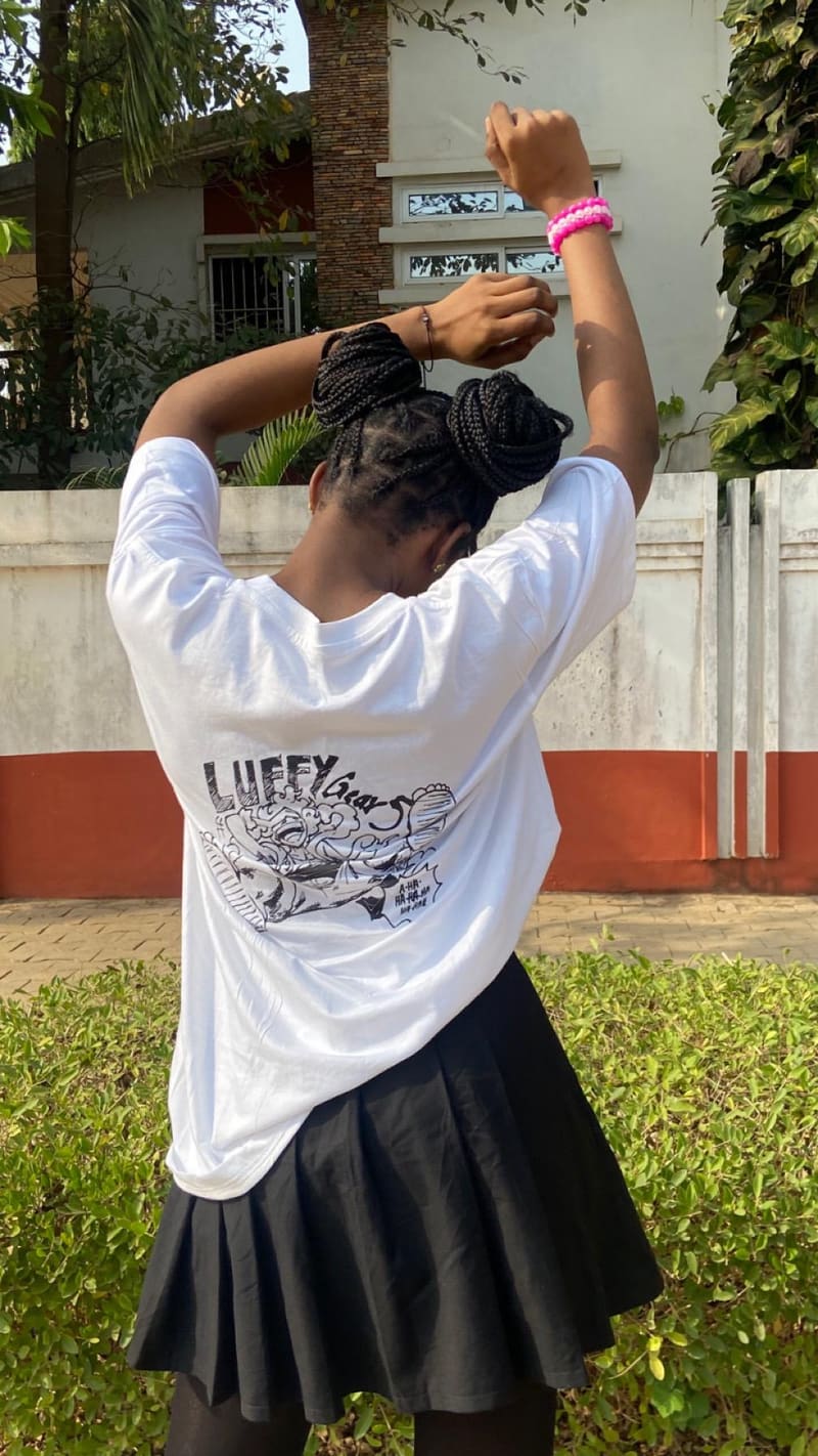 Dos du t-shirt Luffy blanc